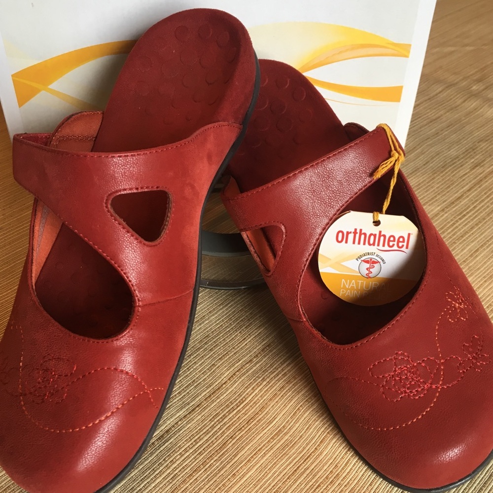 NWB Vionic Orthaheel Mary Jane Mule